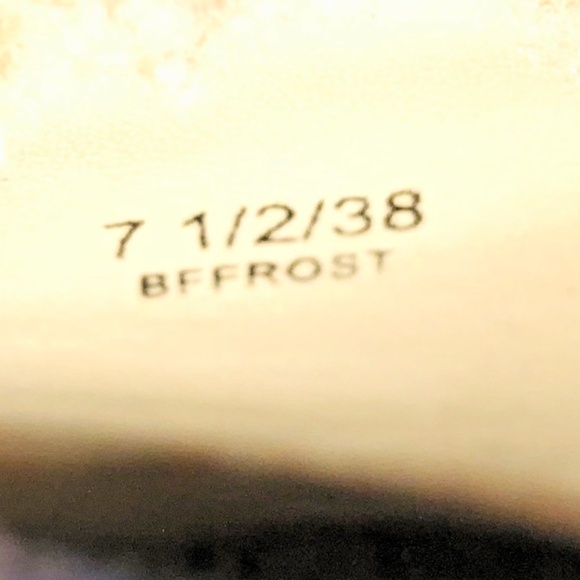 BRIAN ATWOOD Beige Suede Shearling Trim Ankle Boots Booties Size 7.5 Camel Tan - Picture 16 of 16